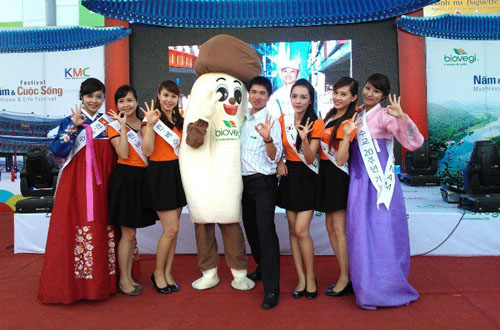 Festival Nấm và Cuộc Sống